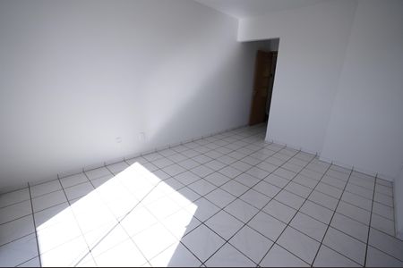 Apartamento para alugar com 79m², 3 quartos e 1 vaga