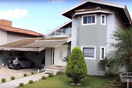 Casa para alugar com 340m², 4 quartos e 6 vagas