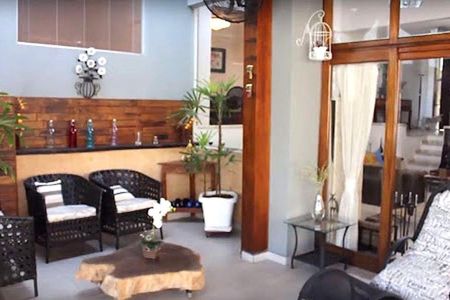 Casa para alugar com 340m², 4 quartos e 6 vagas