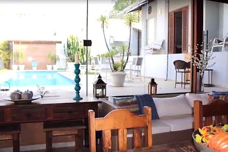 Casa para alugar com 340m², 4 quartos e 6 vagas