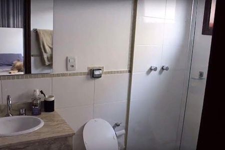 Casa para alugar com 340m², 4 quartos e 6 vagas