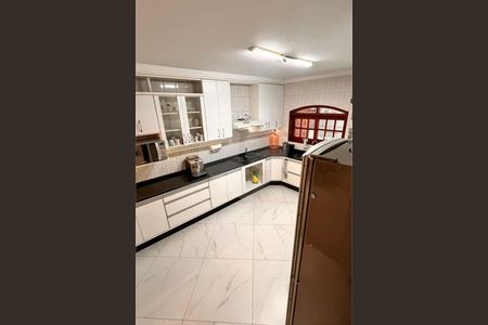 Casa à venda com 3 quartos, 320m² em Jardim do Lago, Jundiaí