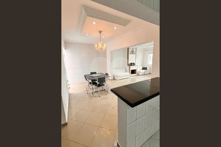 Casa à venda com 3 quartos, 320m² em Jardim do Lago, Jundiaí