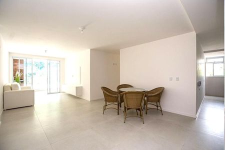 Apartamento à venda com 125m², 3 quartos e 2 vagas