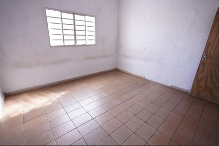 Casa à venda com 3 quartos, 210m² em Jardim Conquista, Goiânia