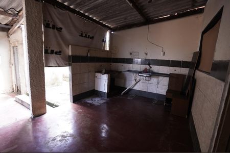 Casa à venda com 210m², 3 quartos e 2 vagas