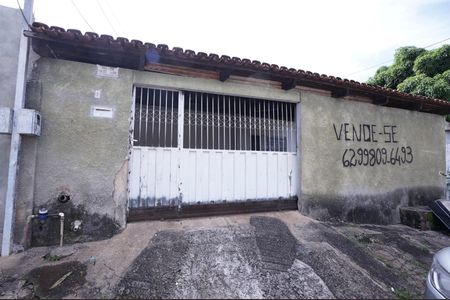 Casa à venda com 210m², 3 quartos e 2 vagas