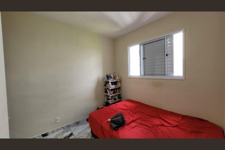 Quarto 01 de apartamento para alugar com 2 quartos, 40m² em Pequeno Coração, Itaquaquecetuba