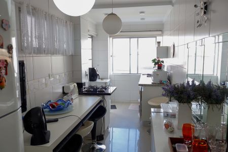 Apartamento à venda com 85m², 2 quartos e 1 vagaCozinha