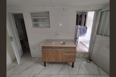 Cozinha - Torneira de casa para alugar com 1 quarto, 40m² em São Salvador, São Paulo