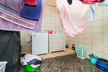 Casa à venda com 210m², 3 quartos e 2 vagasÁrea de Serviço