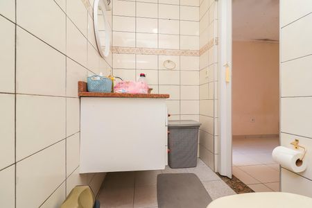 Casa à venda com 210m², 3 quartos e 2 vagasBanheiro da Suíte
