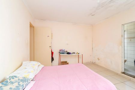 Casa à venda com 210m², 3 quartos e 2 vagasQuarto 1 - Suíte