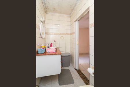 Casa à venda com 210m², 3 quartos e 2 vagasBanheiro da Suíte