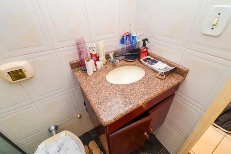Casa à venda com 210m², 3 quartos e 2 vagasBanheiro Social
