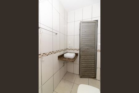 Apartamento para alugar com 80m², 2 quartos e sem vagaBanheiro