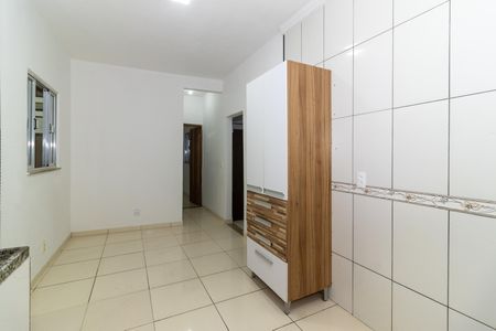 Apartamento para alugar com 80m², 2 quartos e sem vagaCozinha