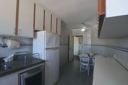 Apartamento para alugar com 180m², 3 quartos e 2 vagasCozinha