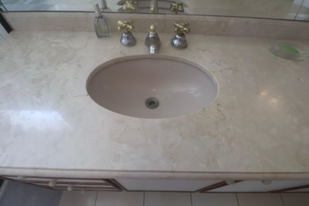 Apartamento para alugar com 180m², 3 quartos e 2 vagasBanheiro Suíte