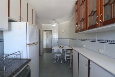 Apartamento para alugar com 180m², 3 quartos e 2 vagasCozinha