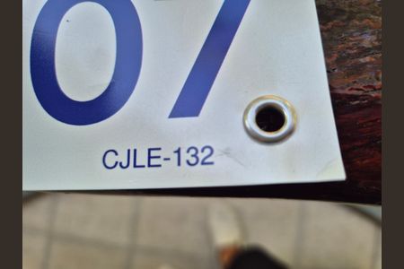 Casa de condomínio à venda com 200m², 3 quartos e 2 vagas