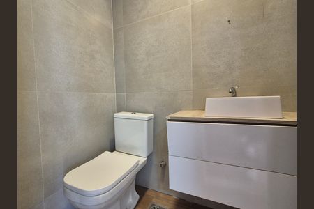 Casa de condomínio à venda com 200m², 3 quartos e 2 vagas