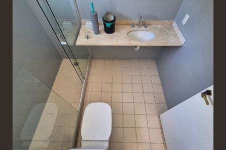 Casa de condomínio à venda com 200m², 3 quartos e 2 vagas