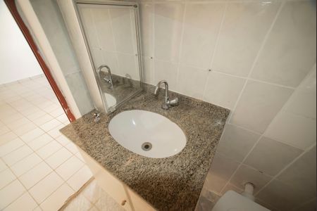 Casa para alugar com 100m², 2 quartos e 1 vagaBanheiro da Suíte