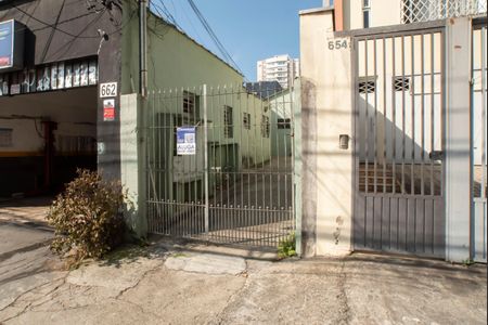 Casa para alugar com 100m², 2 quartos e 1 vagaFachada