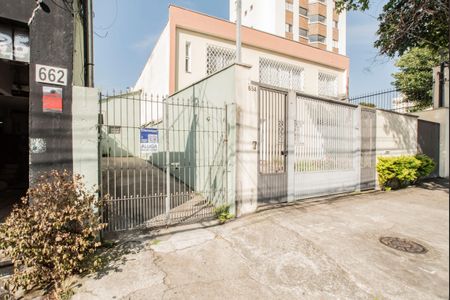 Casa para alugar com 100m², 2 quartos e 1 vagaFachada