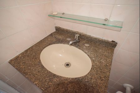 Casa para alugar com 100m², 2 quartos e 1 vagaBanheiro
