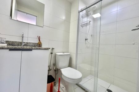 Banheiro da Suíte de apartamento para alugar com 1 quarto, 24m² em Vila Clementino, São Paulo