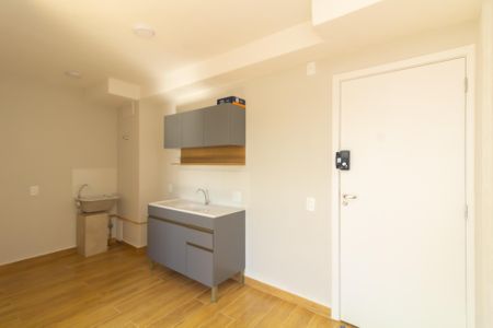 Apartamento para alugar com 35m², 2 quartos e sem vaga Apartamento para alugar com 35m², 2 quartos e sem vagaSala/Cozinha