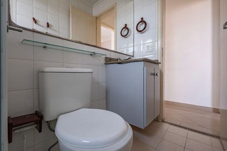 Apartamento para alugar com 68m², 2 quartos e 1 vagaBanheiro