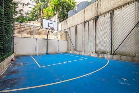 Apartamento para alugar com 68m², 2 quartos e 1 vagaQuadra