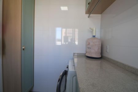 Apartamento à venda com 120m², 3 quartos e 1 vagaLavanderia