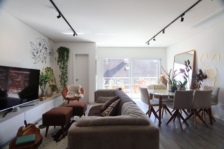 Sala de apartamento à venda com 3 quartos, 120m² em Centro, Canoas