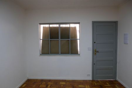 Casa à venda com 73m², 2 quartos e 1 vagaSala