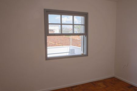 Quarto 1 de casa à venda com 2 quartos, 73m² em Jardim Rizzo, São Paulo