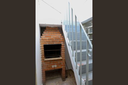 Casa à venda com 73m², 2 quartos e 1 vagaQuintal