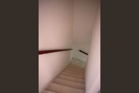 Casa à venda com 73m², 2 quartos e 1 vagaAcesso aos quartos