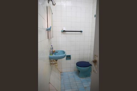 Casa à venda com 73m², 2 quartos e 1 vagaBanheiro