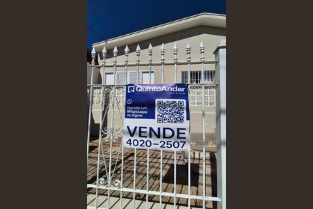 Casa à venda com 250m², 4 quartos e 1 vaga Casa à venda com 250m², 4 quartos e 1 vagaPlaca Instalada