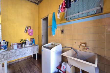 Área de Serviço de casa à venda com 4 quartos, 250m² em Jardim São Fernando, Campinas