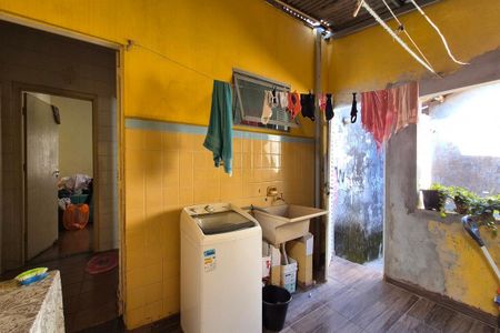 Casa à venda com 250m², 4 quartos e 1 vaga Casa à venda com 250m², 4 quartos e 1 vagaÁrea de Serviço