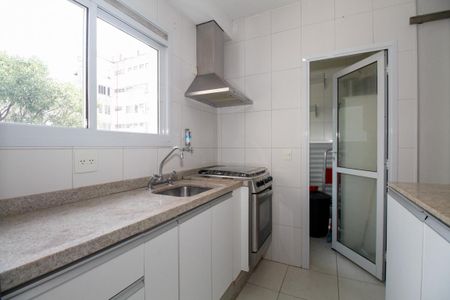 Apartamento para alugar com 90m², 2 quartos e 2 vagasCozinha