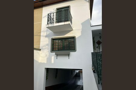 Casa para alugar com 214m², 3 quartos e 5 vagas Casa para alugar com 214m², 3 quartos e 5 vagasÁrea externa