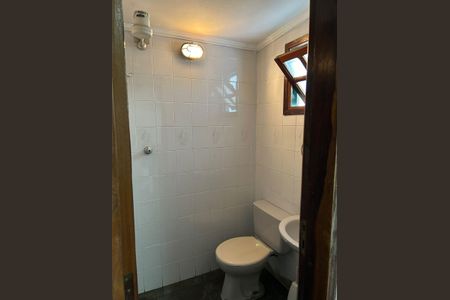 Casa para alugar com 214m², 3 quartos e 5 vagas Casa para alugar com 214m², 3 quartos e 5 vagasBanheiro