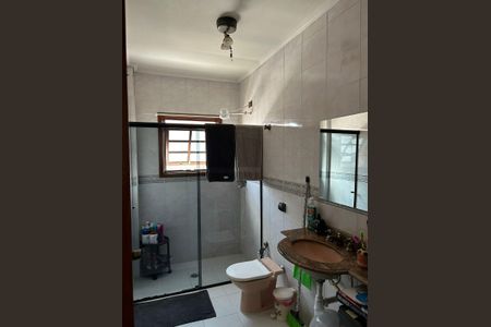 Casa para alugar com 214m², 3 quartos e 5 vagas Casa para alugar com 214m², 3 quartos e 5 vagasBanheiro