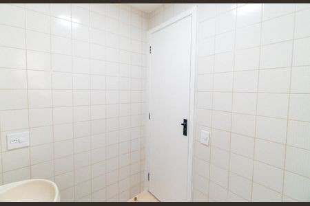 Apartamento à venda com 63m², 2 quartos e 1 vaga Apartamento à venda com 63m², 2 quartos e 1 vagaBanheiro da Suíte